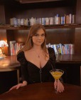 Пошлая нимфоманка ищу упругую головку члена.Тут редко сижу - Лучше пиши мне сразу в тeлеграм @LomaDasha